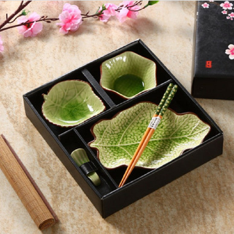 Japanese Kitchen Multi-functional Leaf-Style Ceramic Soy Sauce Dish 4-Piece Set Gift Box Packaging